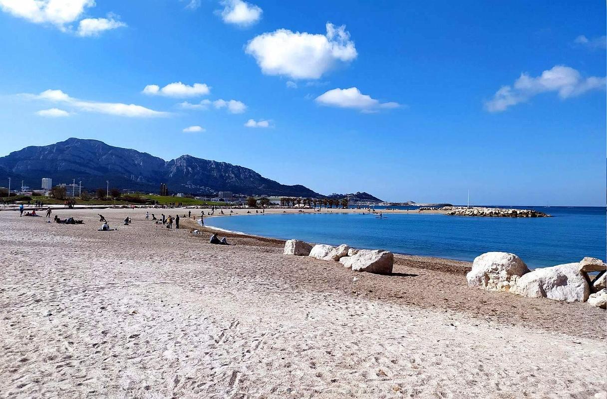 30 Marseille - Plage Prado-Borely.jpg